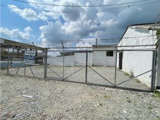 Foto 1 de Se Arrienda Casa Comercial - Sector Avenida Los Camellos