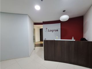Foto 2 de OFICINA EN VENTA Y RENTA USAQUÉN