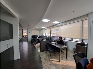 Foto 13 de OFICINA EN VENTA Y RENTA USAQUÉN