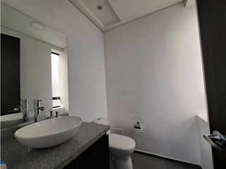 Foto 18 de OFICINA EN VENTA Y RENTA USAQUÉN