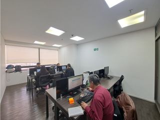 Foto 25 de OFICINA EN VENTA Y RENTA USAQUÉN