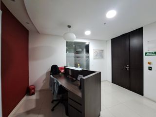 Foto 10 de OFICINA EN VENTA Y RENTA USAQUÉN