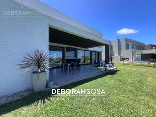 Foto 37 de Casa en Venta 5 Ambientes Al Lago Barrio El Cantón  Belén de Escobar  Zona Norte
