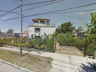 Foto 1 de Casa en venta - 2 Dormitorios 1 Baño - 1.100Mts2 - Temperley, Lomas de Zamora