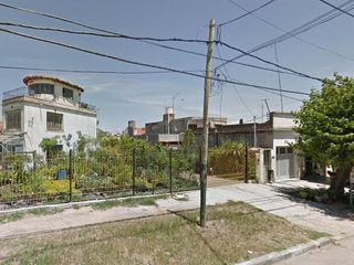 Foto 2 de Casa en venta - 2 Dormitorios 1 Baño - 1.100Mts2 - Temperley, Lomas de Zamora