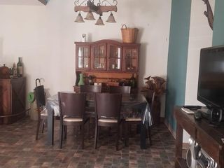 Foto 13 de PH en venta - 3 Dormitorios 2 Baños - Cochera - 200Mts2 - Bernal, Quilmes