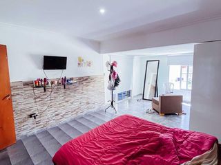 Foto 6 de Casa en venta - 2 Dormitorios 2 Baños - 230Mts2 - Villa Elvira, La Plata