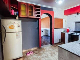 Foto 37 de Casa en venta - 2 Dormitorios 2 Baños - 230Mts2 - Villa Elvira, La Plata