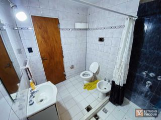Foto 17 de Casa en venta - 2 Dormitorios 2 Baños - 230Mts2 - Villa Elvira, La Plata