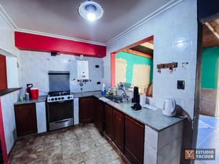 Foto 28 de Casa en venta - 2 Dormitorios 2 Baños - 230Mts2 - Villa Elvira, La Plata