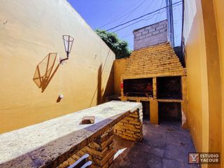 Foto 52 de Casa en venta - 2 Dormitorios 2 Baños - 230Mts2 - Villa Elvira, La Plata