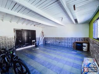 Foto 40 de Casa en venta - 2 Dormitorios 2 Baños - 230Mts2 - Villa Elvira, La Plata