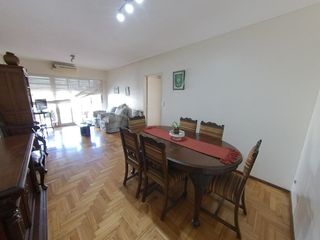 Foto 2 de Departamento 4 ambientes en Lomas de Zamora Este