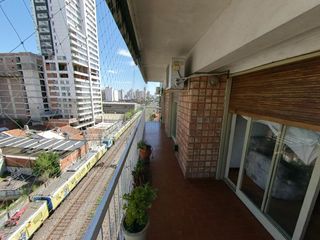 Foto 1 de Departamento 4 ambientes en Lomas de Zamora Este
