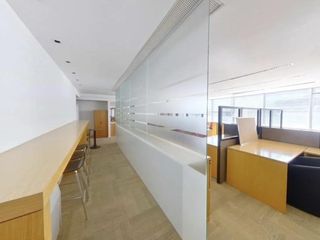 Foto 10 de Oficina en alquiler - Puerto Madero - 1000 m2 - 10 cocheras.