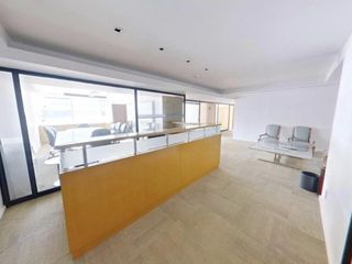 Foto 5 de Oficina en alquiler - Puerto Madero - 1000 m2 - 10 cocheras.