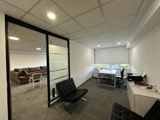 Foto 14 de Oficina en alquiler - Puerto Madero - 100 m2 - 1 cochera.
