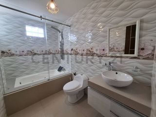 Foto 18 de HERMOSA CASA EN VENTA EN RESIDENCIAL LAS VIÑAS DE POCOLLAY- TACNA