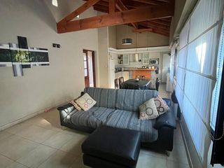 Foto 7 de VENTA DE CASA EN Capital Federal