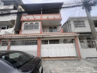 Foto 1 de Casa en Venta,  Kennedy norte  AndB