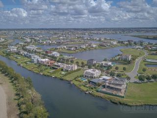 Foto 59 de Terreno al lago, BARRIO AMARRAS, Puertos / Escobar