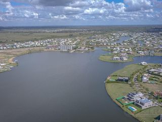 Foto 53 de Terreno al lago, BARRIO AMARRAS, Puertos / Escobar
