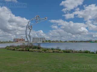 Foto 43 de Terreno al lago, BARRIO AMARRAS, Puertos / Escobar
