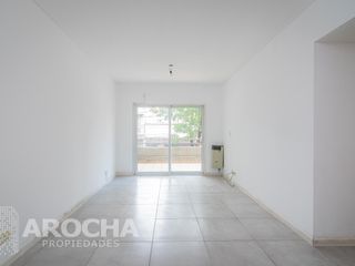 Foto 6 de Departamento con Patio y Balcon