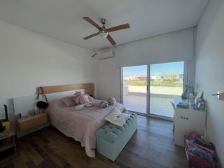 Foto 34 de Casa a la laguna en El Canton Islas