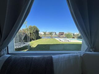 Foto 10 de Casa a la laguna en El Canton Islas