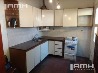 Foto 6 de Casa en Venta sobre lote Comercial Madariaga Moreno 1132