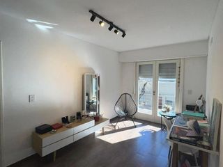 Foto 4 de PH en venta - 2 Dormitorios 2 Baños - 80Mts2 - Quilmes