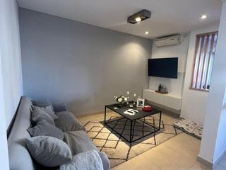 Foto 2 de PH en venta - 2 Dormitorios 2 Baños - 80Mts2 - Quilmes