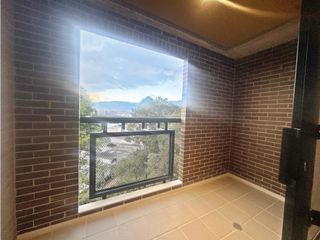 Foto 16 de APARTAMENTO EN ARRIENDO EN EL POLO, 82M2- 2HABITACIONES C/U BAñO