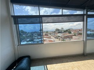 Foto 35 de Se Vende Edificio Comercial Casco Urbano Tebaida