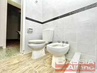 Foto 13 de MUY BUEN PH EN PLANTA BAJA CON 3 DORMITORIOS, COCINA, TERRAZA Y COCHERA, UN BAÑO Y LAVADERO