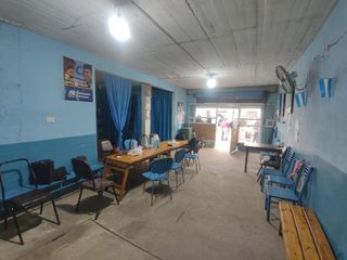 Foto 5 de Locales  Comerciales y construcción a terminar en Planta Alta en Isidro Casanova