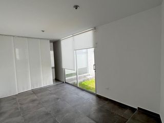 Foto 6 de VENTA DE CASA  ESQUINERA MODERNA  143M2 EN EL VALLE DE LOS CHILLOS - MIRASIERRA / SEGURIDAD 24/7 (AB)