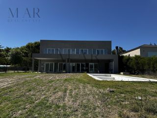 Foto 8 de Casa en Venta con salida al Río Luján, Barrio San Juan, Villanueva