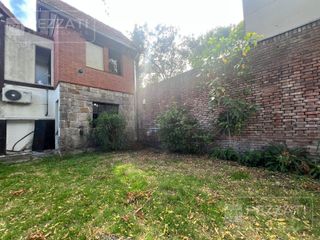 Foto 10 de Oficina en  alquiler. Zona Güemes. Jardin, 2 privados. recepciòn. Baño