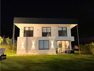 Foto 3 de Casa campestre en venta permuta en parcelación Santa El Cerrito Valle