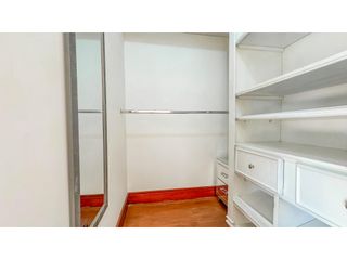 Foto 25 de ESPECTACULAR CASA UBICADA EN LA MEJOR ZONA DEL POBLADO (LA CALERA)