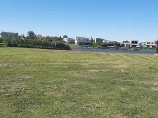 Foto 8 de Oportunidad! Lote a la laguna en venta en San Sebastián, área 1