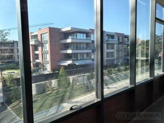Foto 12 de Alquiler de oficina de 100 m2 en San Isidro