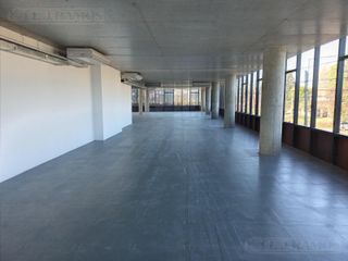 Foto 8 de Alquiler de oficina de 100 m2 en San Isidro