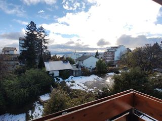 Foto 1 de Departamento tipo triplex, centro de Bariloche.