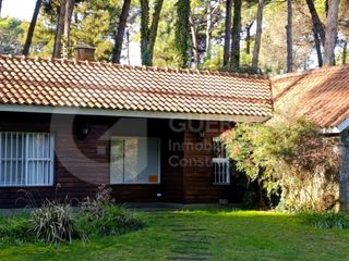 Foto 2 de Casa - Carilo