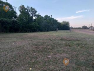 Foto 2 de Terreno en Funes