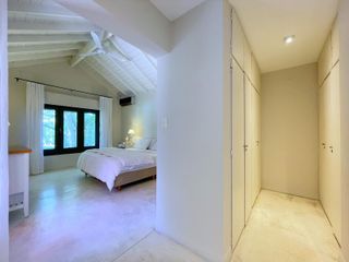 Foto 29 de Espectacular casa en VENTA en Barrio Los Laureles!