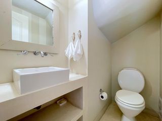 Foto 44 de Espectacular casa en VENTA en Barrio Los Laureles!
